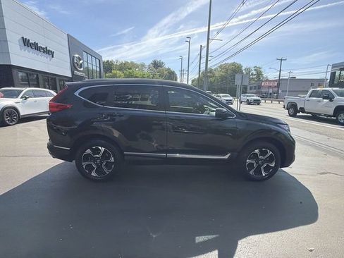 Used 2019 Honda CR-V Touring image 9