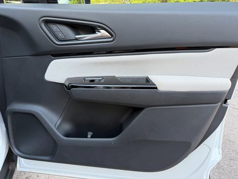 Used 2024 Honda Prologue EX image 27
