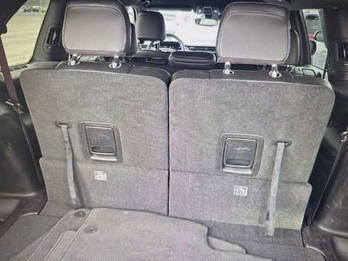 Used 2023 Jeep Grand Cherokee L Altitude image 31