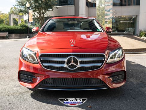 Used 2019 Mercedes-Benz E 300 4MATIC w/ Driver Assistance Package image 2