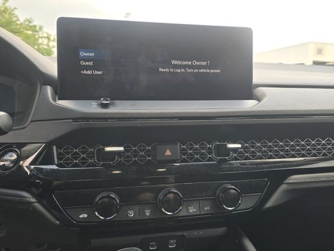 Used 2024 Honda Accord Touring image 19