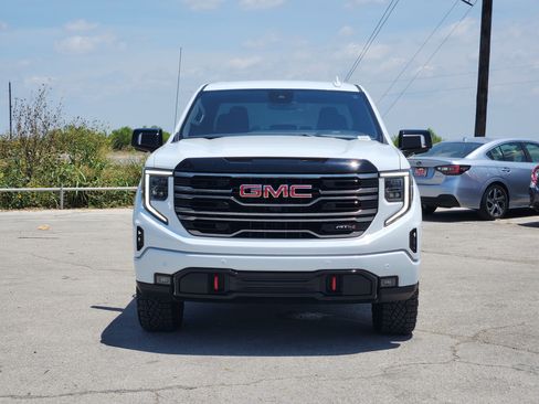 Used 2025 GMC Sierra 1500 AT4 AWD/4WD image 2
