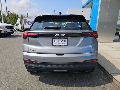 New 2027 Chevrolet Bolt LT w/ Comfort Package FWD image 6