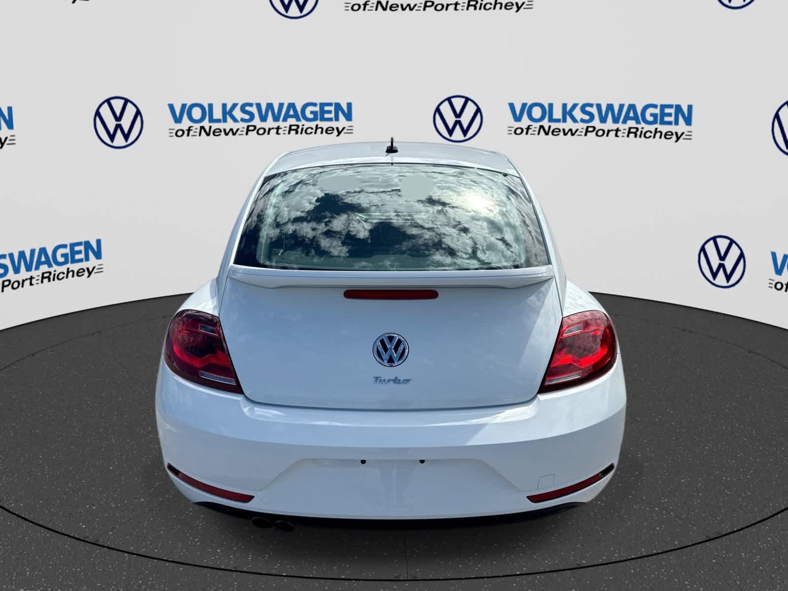 Used 2019 Volkswagen Beetle 2.0T S FWD image 13