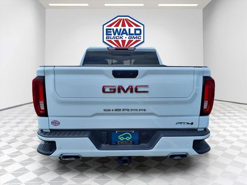 Certified 2024 GMC Sierra 1500 AT4 w/ AT4 Preferred Package AWD/4WD image 6