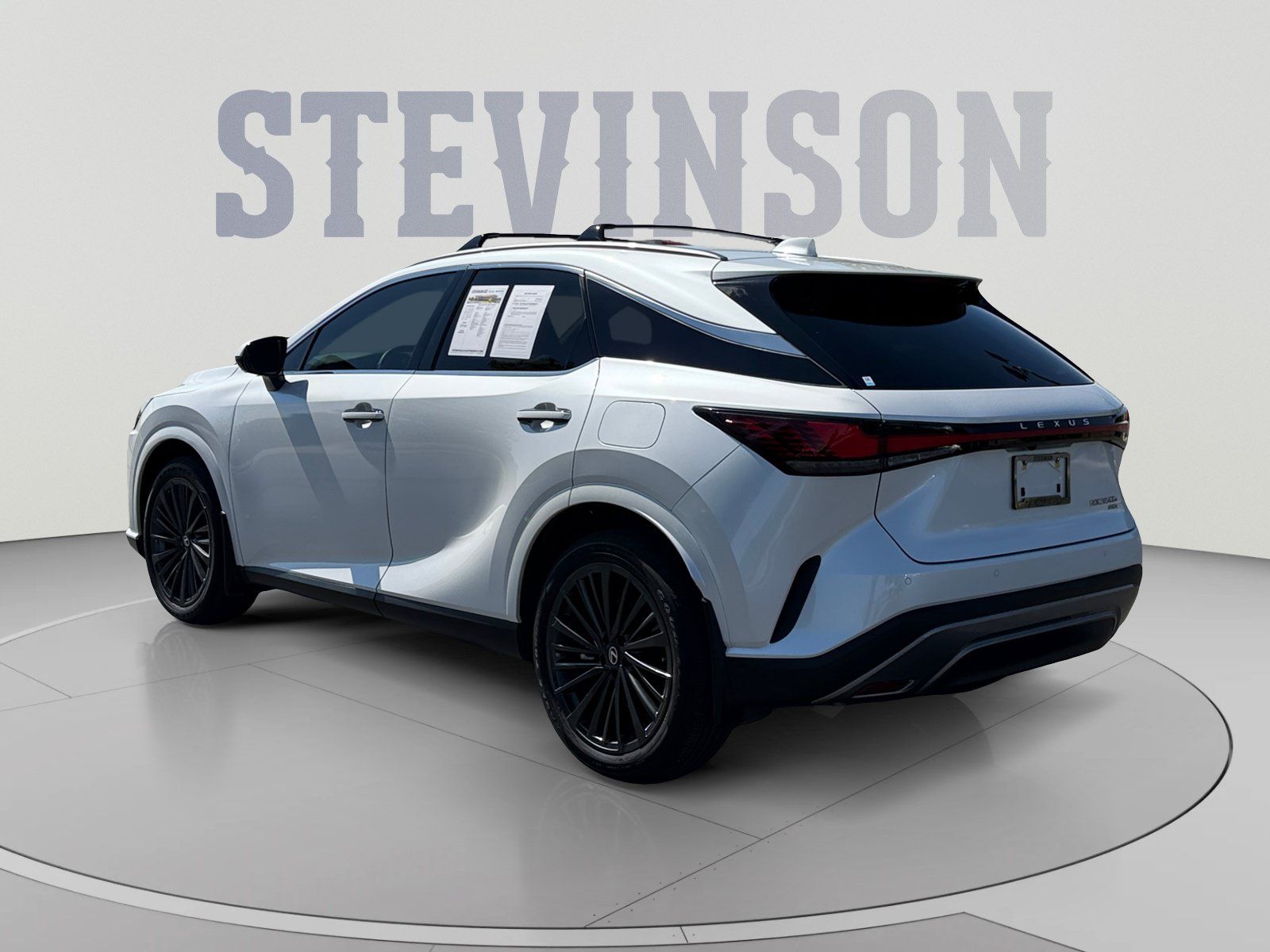 Used 2026 Lexus RX 350h w/ Convenience Package AWD/4WD image 3