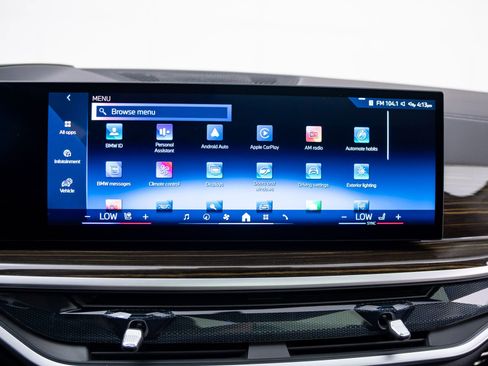 Used 2025 BMW X7 xDrive40i w/ Premium Package AWD/4WD image 26
