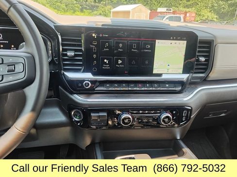 Used 2025 GMC Sierra 1500 SLT w/ SLT Premium Plus Package AWD/4WD image 21