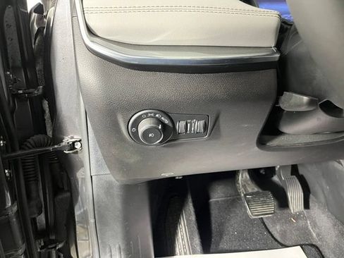 Used 2023 Jeep Compass Limited AWD/4WD image 18