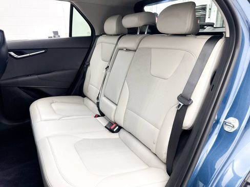Certified 2025 Kia Niro EX Touring FWD image 31