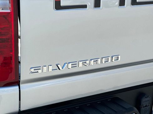 Used 2022 Chevrolet Silverado 2500 LT w/ All Star Edition AWD/4WD image 25
