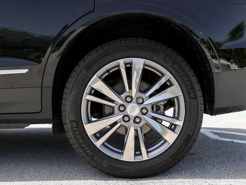 Used 2024 Cadillac XT5 Premium Luxury w/ Technology Package AWD/4WD image 33