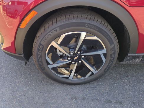 New 2026 Chevrolet Equinox EV LT w/ LPO, All-Weather Mat Package image 31