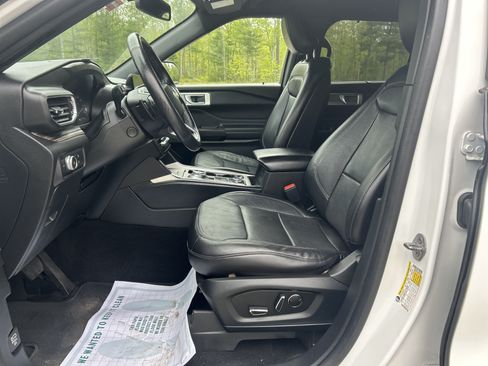 Used 2020 Ford Explorer Limited AWD/4WD image 14