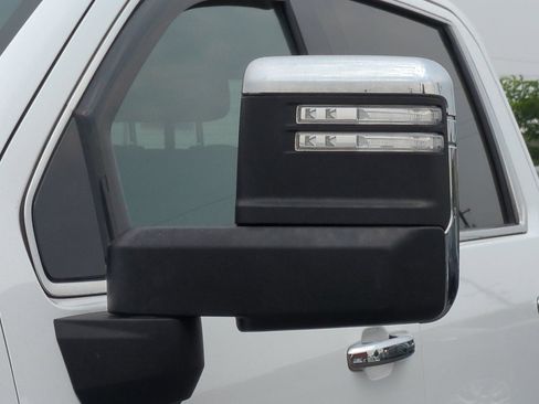 Used 2022 GMC Sierra 2500 Denali w/ Denali Ultimate Package AWD/4WD image 49