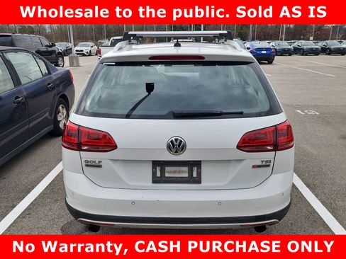 Used 2017 Volkswagen Golf Alltrack SEL image 6