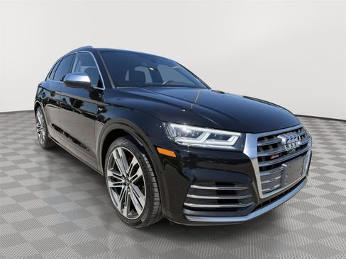 Used 2018 Audi SQ5 Prestige w/ Prestige Package AWD/4WD image 7