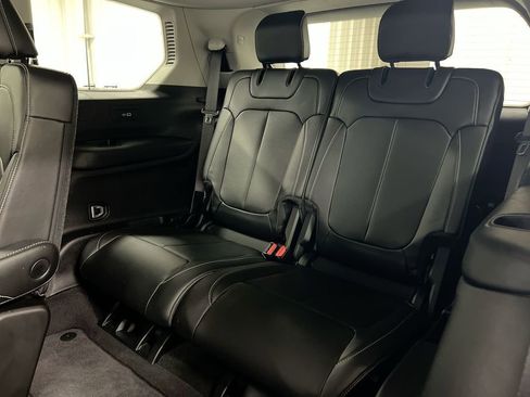 Used 2021 Jeep Grand Cherokee L Limited image 25