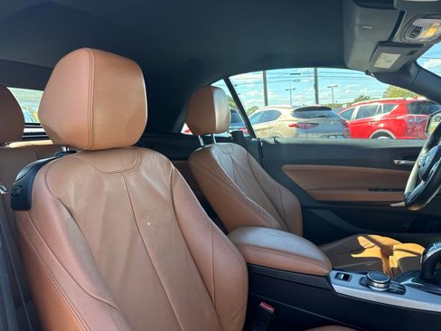Used 2018 BMW M240i Convertible image 31