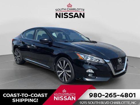 Used 2019 Nissan Altima 2.5 Platinum AWD/4WD image 1