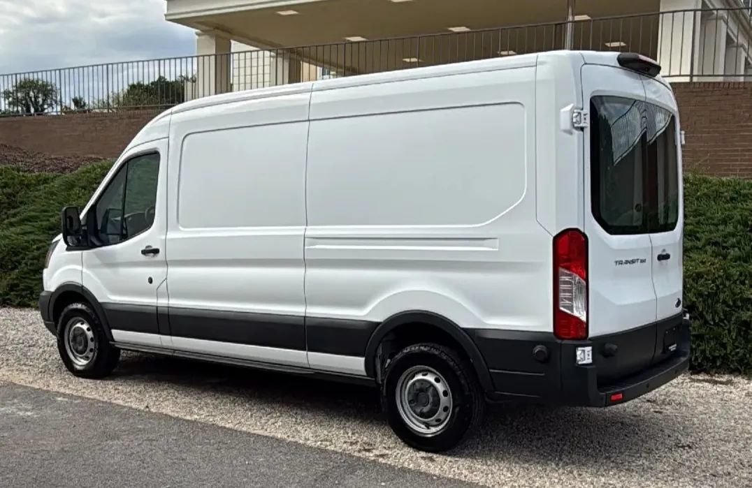 Used 2018 Ford Transit 350 148 Medium Roof RWD image 6