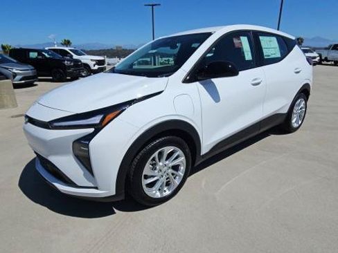 New 2027 Chevrolet Bolt LT FWD image 4