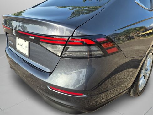 Used 2023 Honda Accord LX image 34