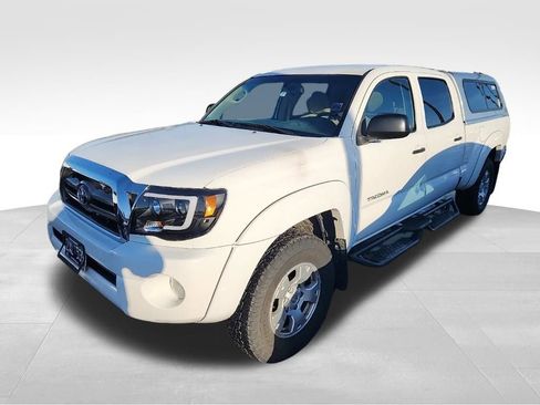 Used 2010 Toyota Tacoma 4x4 Double Cab V6 image 7