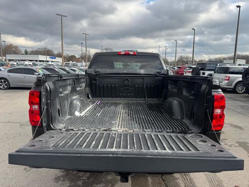 Used 2018 Chevrolet Silverado 1500 LT w/ All Star Edition image 11