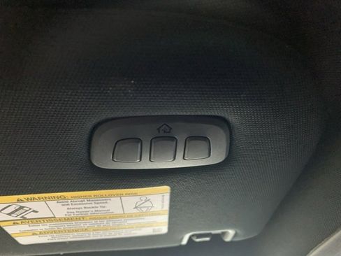 Used 2024 Ford F350 Platinum w/ FX4 Off-Road Package image 18