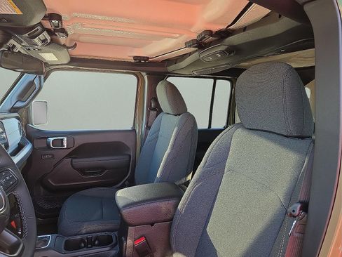 New 2026 Jeep Wrangler Unlimited Sport image 13