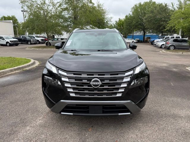 Used 2026 Nissan Rogue SL AWD/4WD image 2