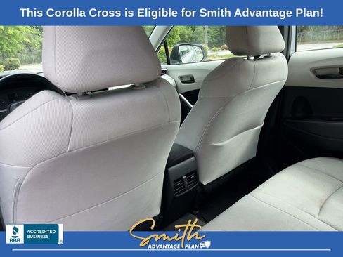 Used 2024 Toyota Corolla Cross L AWD/4WD image 17