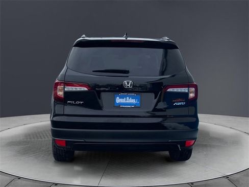 Certified 2022 Honda Pilot TrailSport image 4