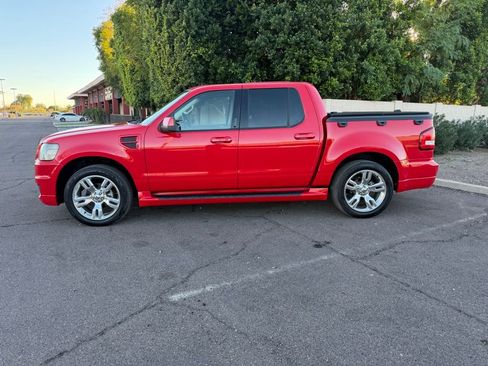 Used 2010 Ford Explorer Sport Trac Limited image 5
