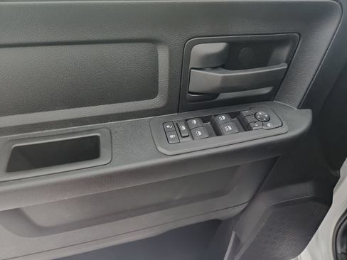 New 2026 RAM 2500 Tradesman AWD/4WD image 12