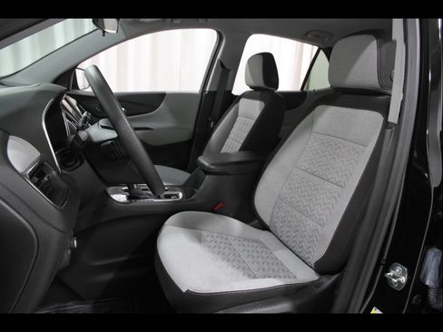 Certified 2024 Chevrolet Equinox LS w/ LS Convenience Package image 5