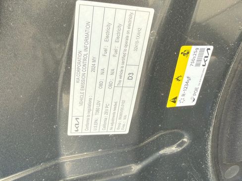 Used 2024 Kia EV6 Wind w/ Wind Technology Package image 10