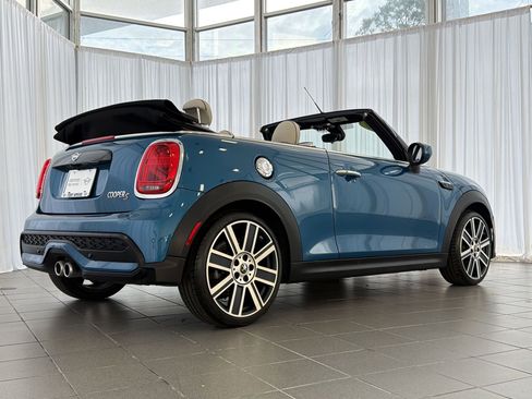 Certified 2024 MINI Cooper S image 9