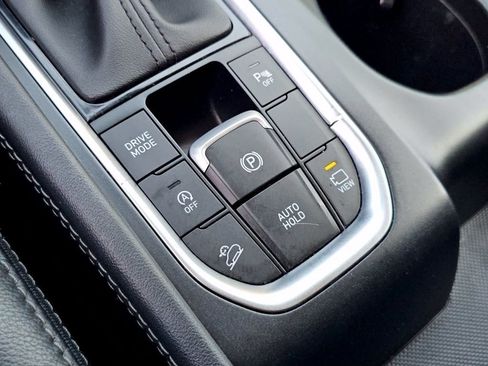 Used 2020 Hyundai Santa Fe Limited AWD/4WD image 10