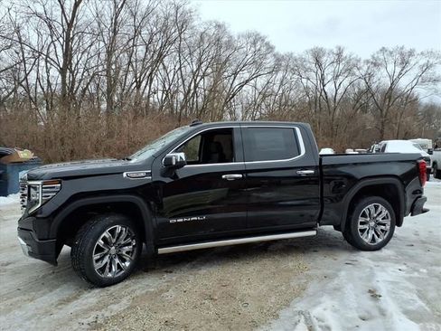 New 2026 GMC Sierra 1500 Denali image 13