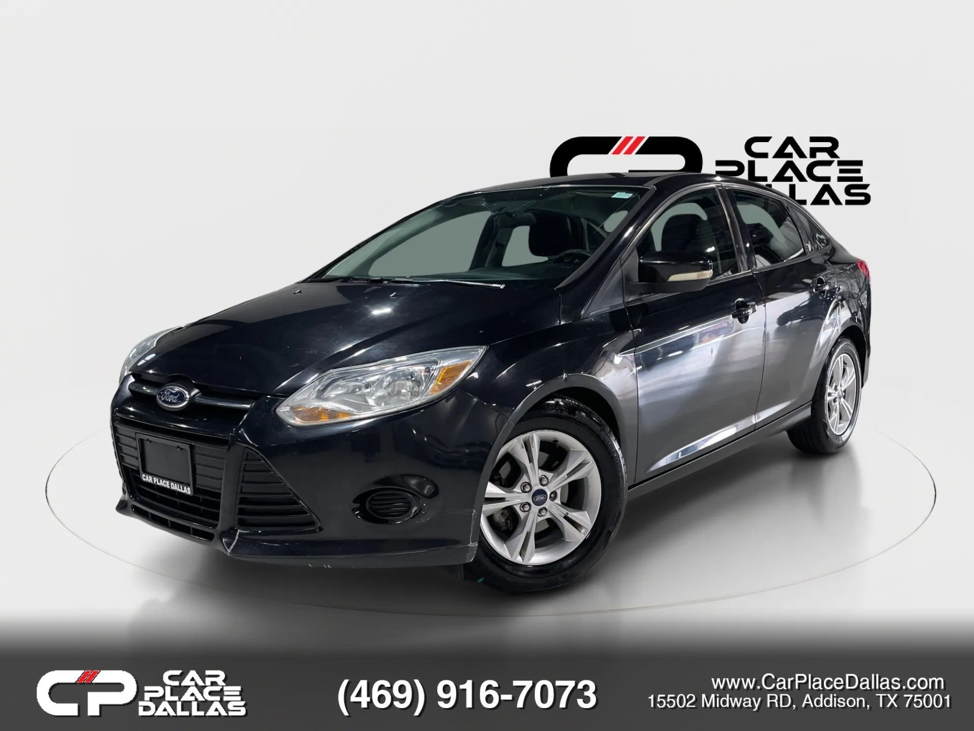 Used 2013 Ford Focus SE FWD image 2