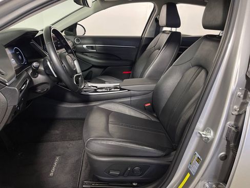 Used 2022 Hyundai Sonata Limited image 12