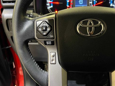 Used 2017 Toyota 4Runner SR5 image 21