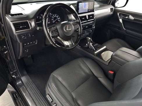 Certified 2023 Lexus GX 460 Premium AWD/4WD image 17