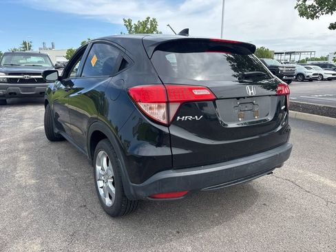 Used 2016 Honda HR-V EX image 9