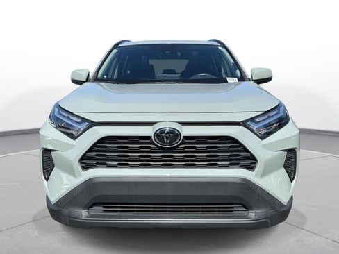 Used 2023 Toyota RAV4 XLE w/ Convenience Package FWD image 3
