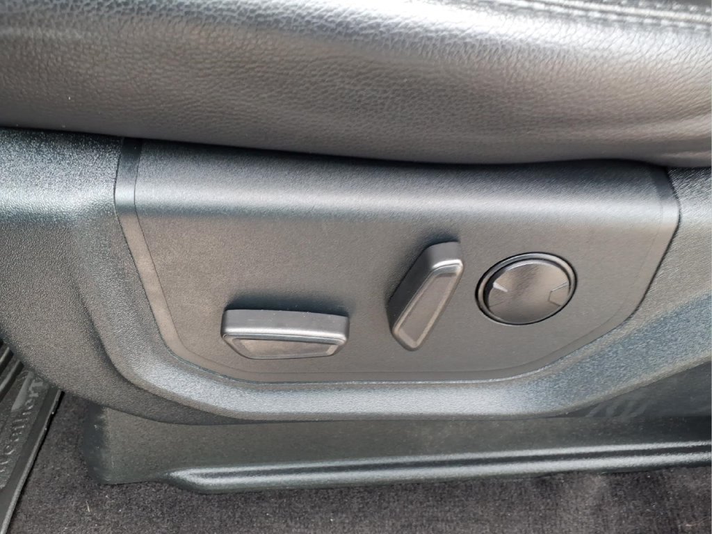 Used 2021 Ford Expedition XLT RWD image 14