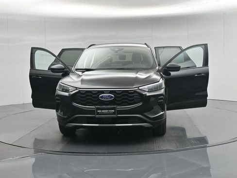 Used 2025 Ford Escape ST-Line image 32