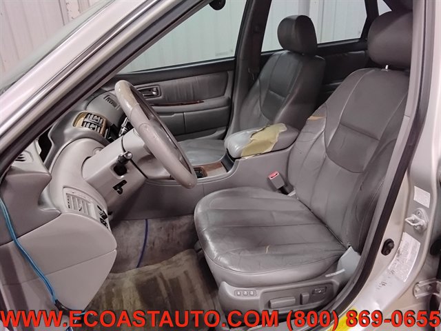 Used 2000 Toyota Avalon XLS FWD image 10